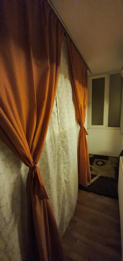 My House - Ultracentral Romana Square Near Old Town Бухарест Екстер'єр фото